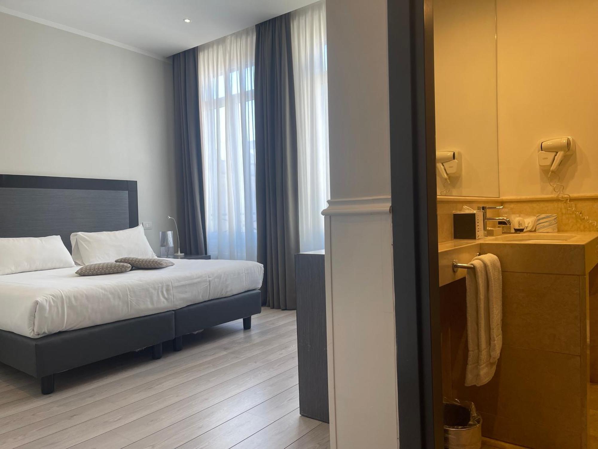 Nazionale 51 Group Bed & Breakfast Rome Bagian luar foto