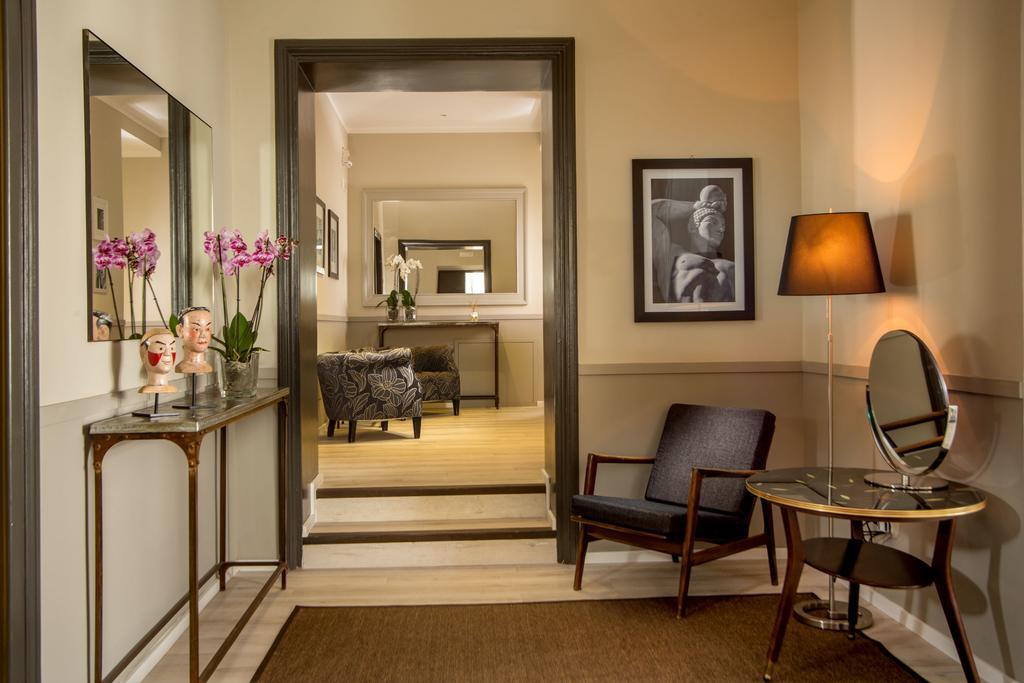 Nazionale 51 Group Bed & Breakfast Rome Bagian luar foto