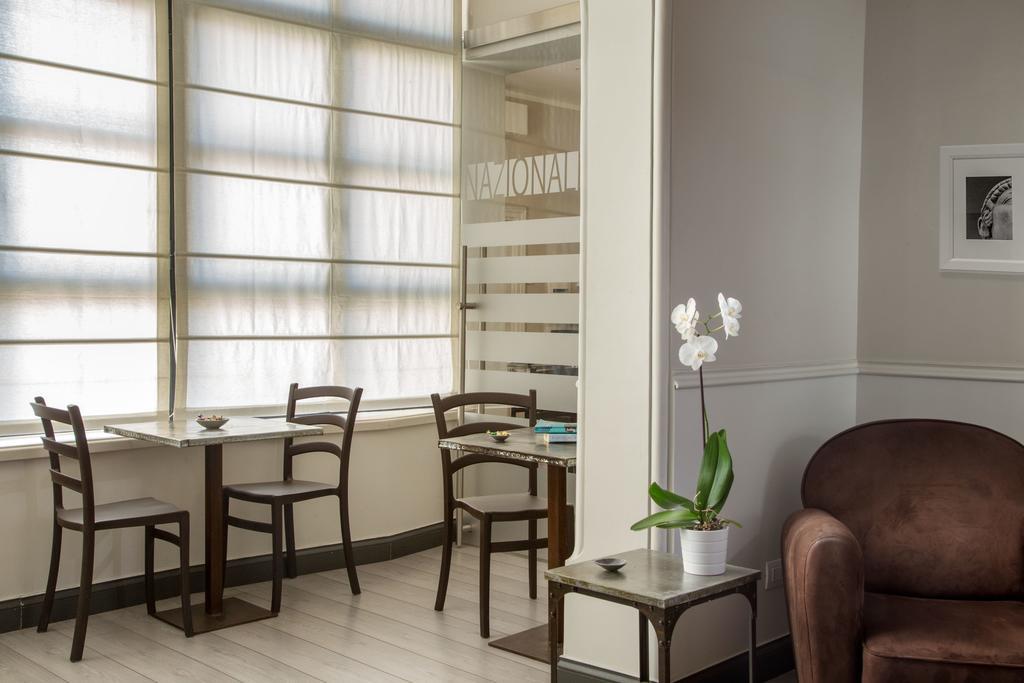 Nazionale 51 Group Bed & Breakfast Rome Bagian luar foto