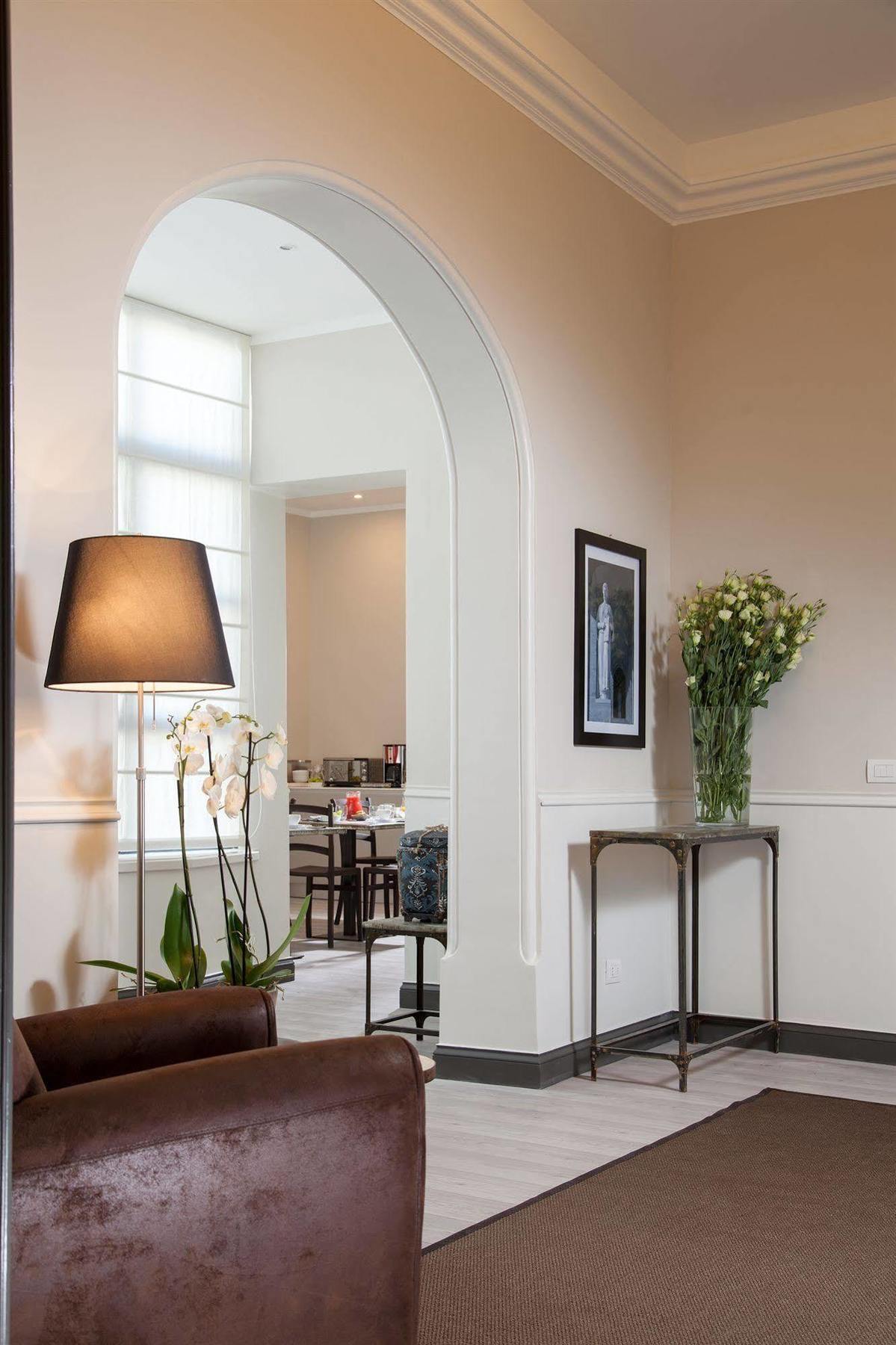 Nazionale 51 Group Bed & Breakfast Rome Bagian luar foto